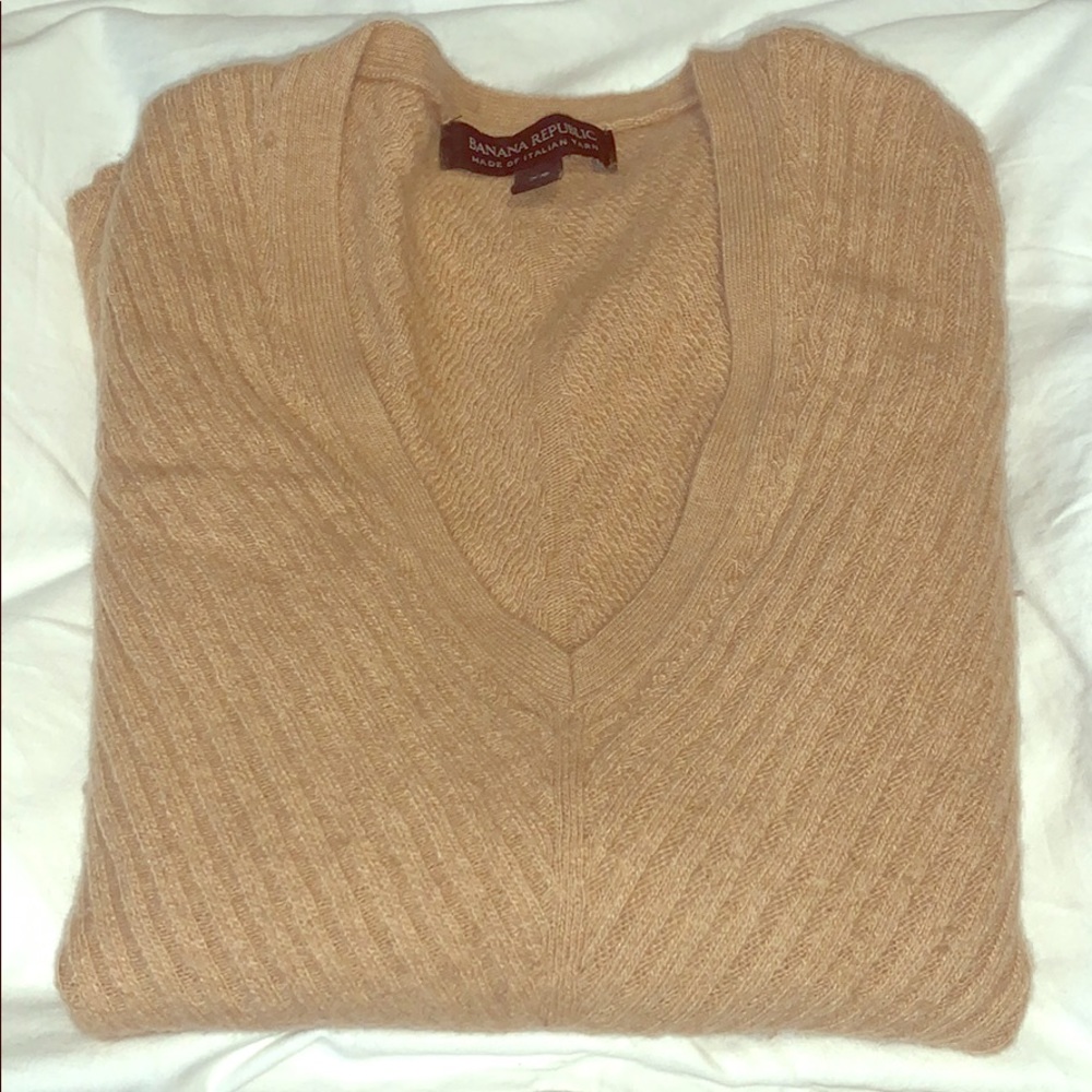 MOST FLATTERING SWEATER | BANANA REPUBLIC